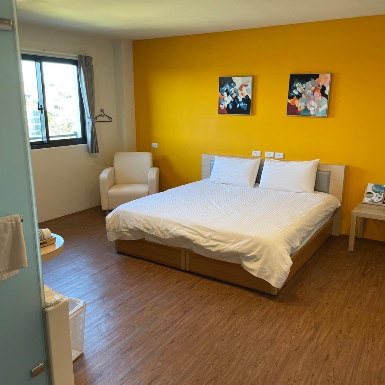 Hospitality Hotel Сяолюцю Екстер'єр фото